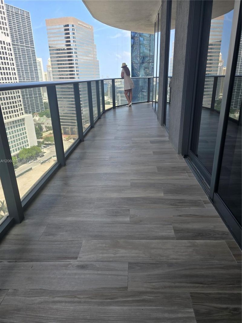 801 S Miami Ave, Unit 2205, Miami, FL 33130 Photo
