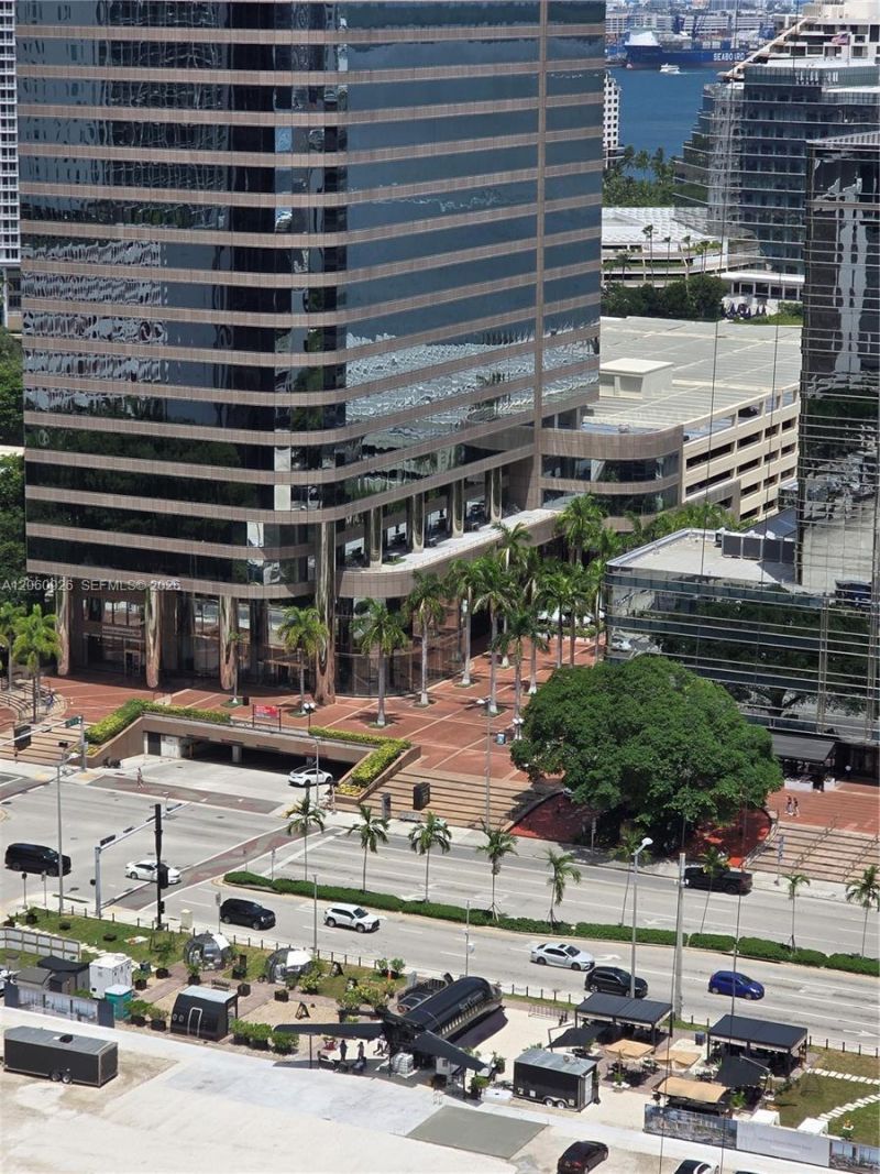 801 S Miami Ave, Unit 2205, Miami, FL 33130 Photo