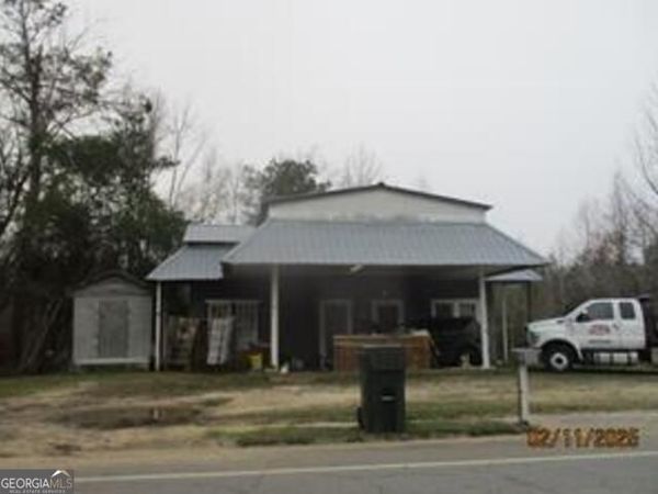 706 N Railroad Avenue, Mount Vernon, GA 30445