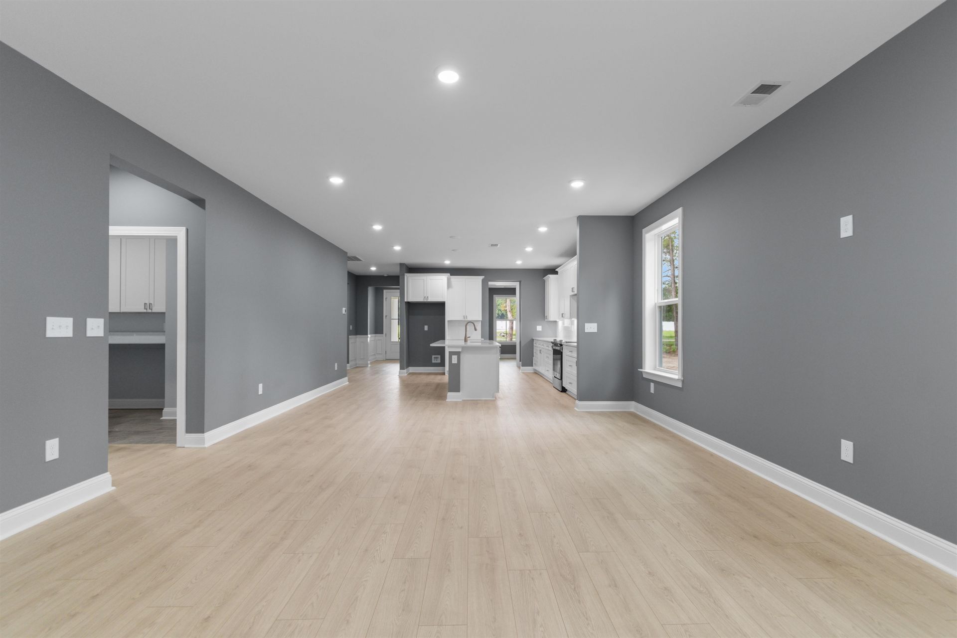 5661 Highway 668  Photo 17