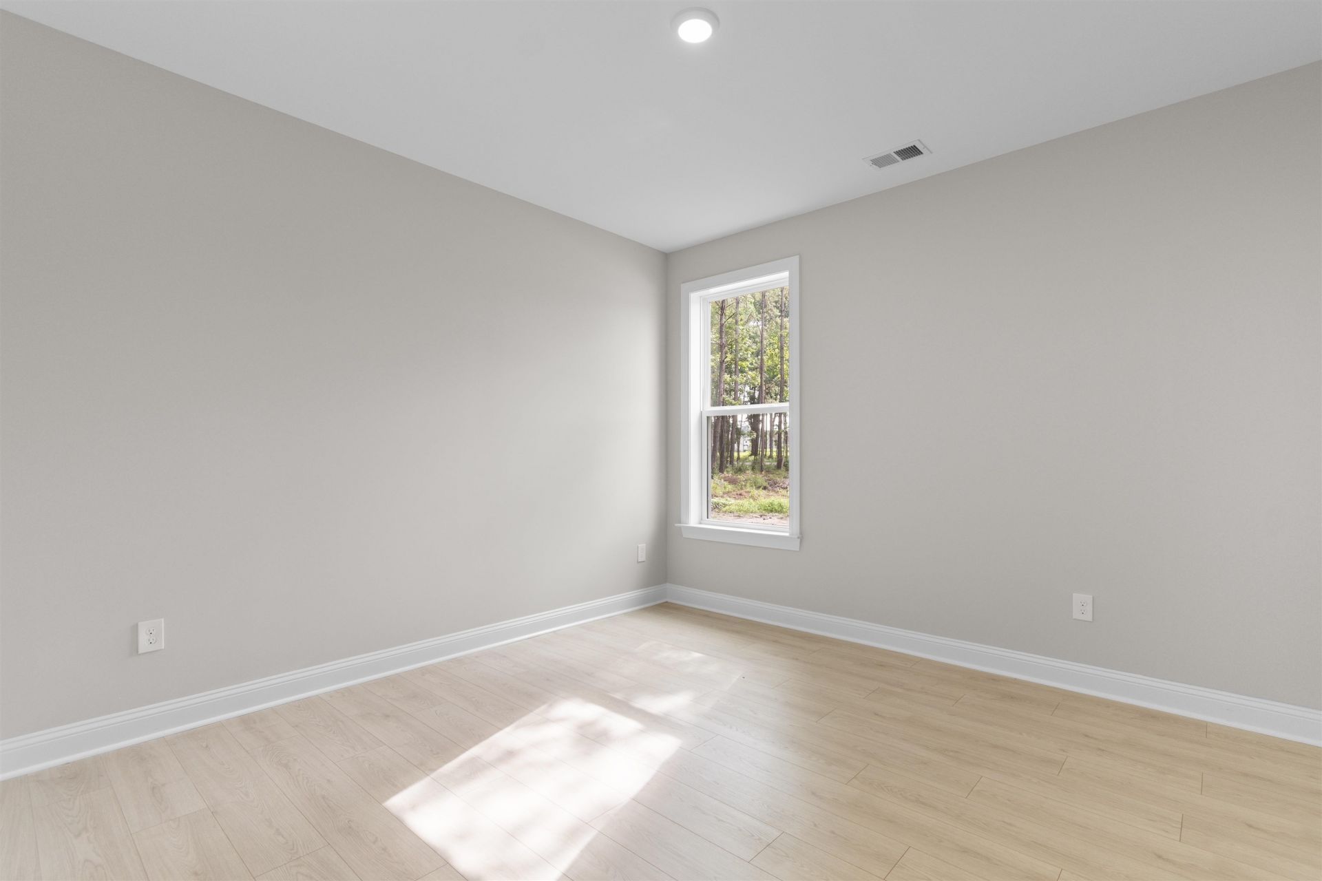 5661 Highway 668  Photo 41