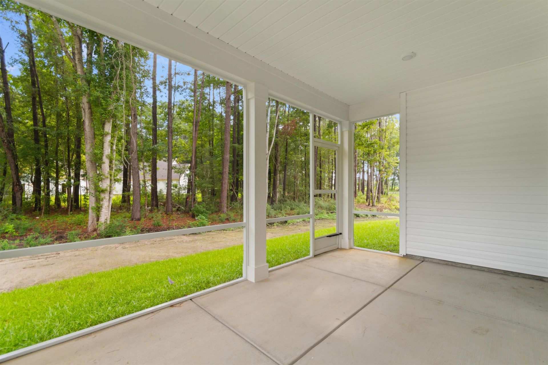 5661 Highway 668  Photo 45