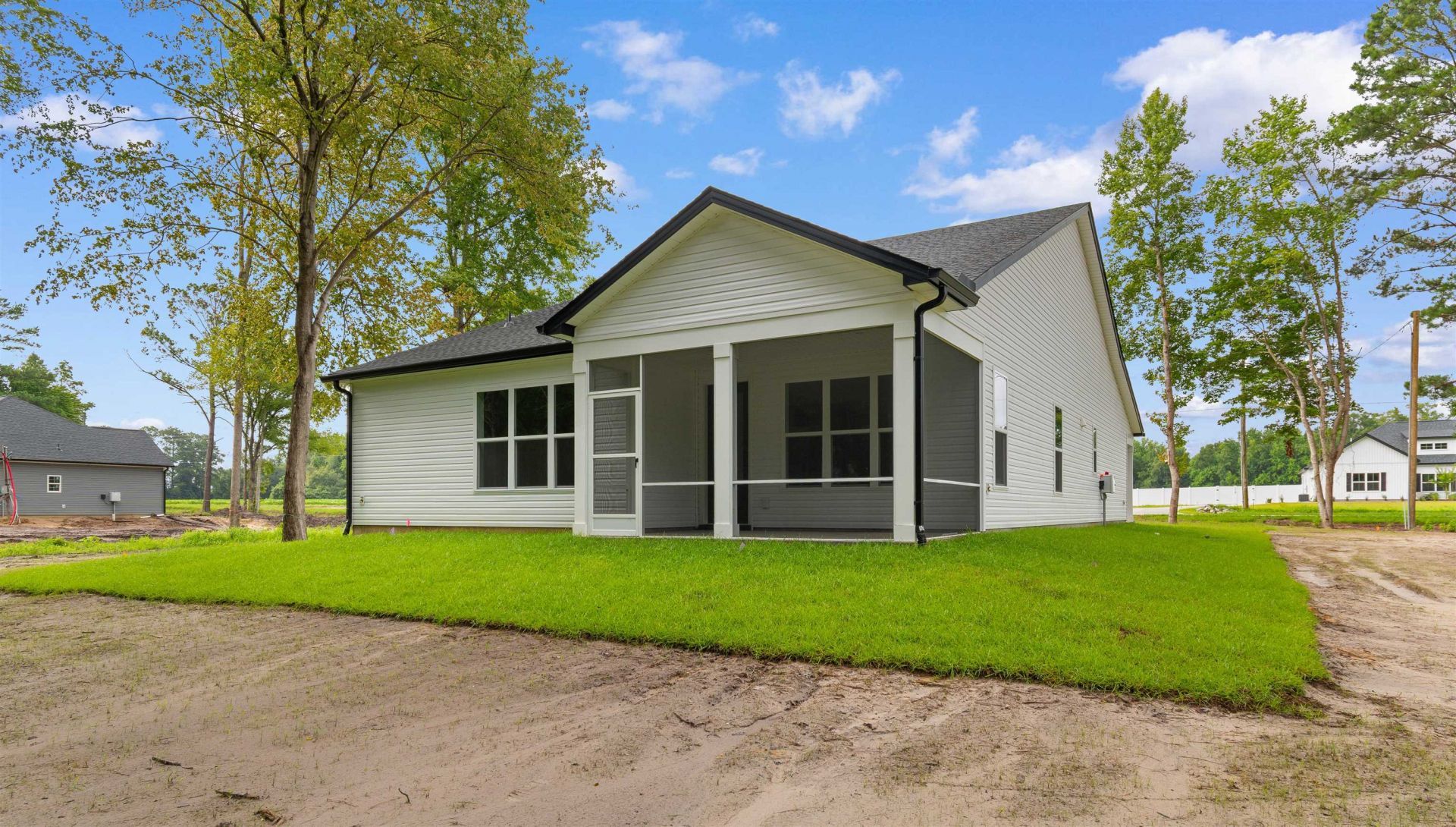 5661 Highway 668  Photo 47