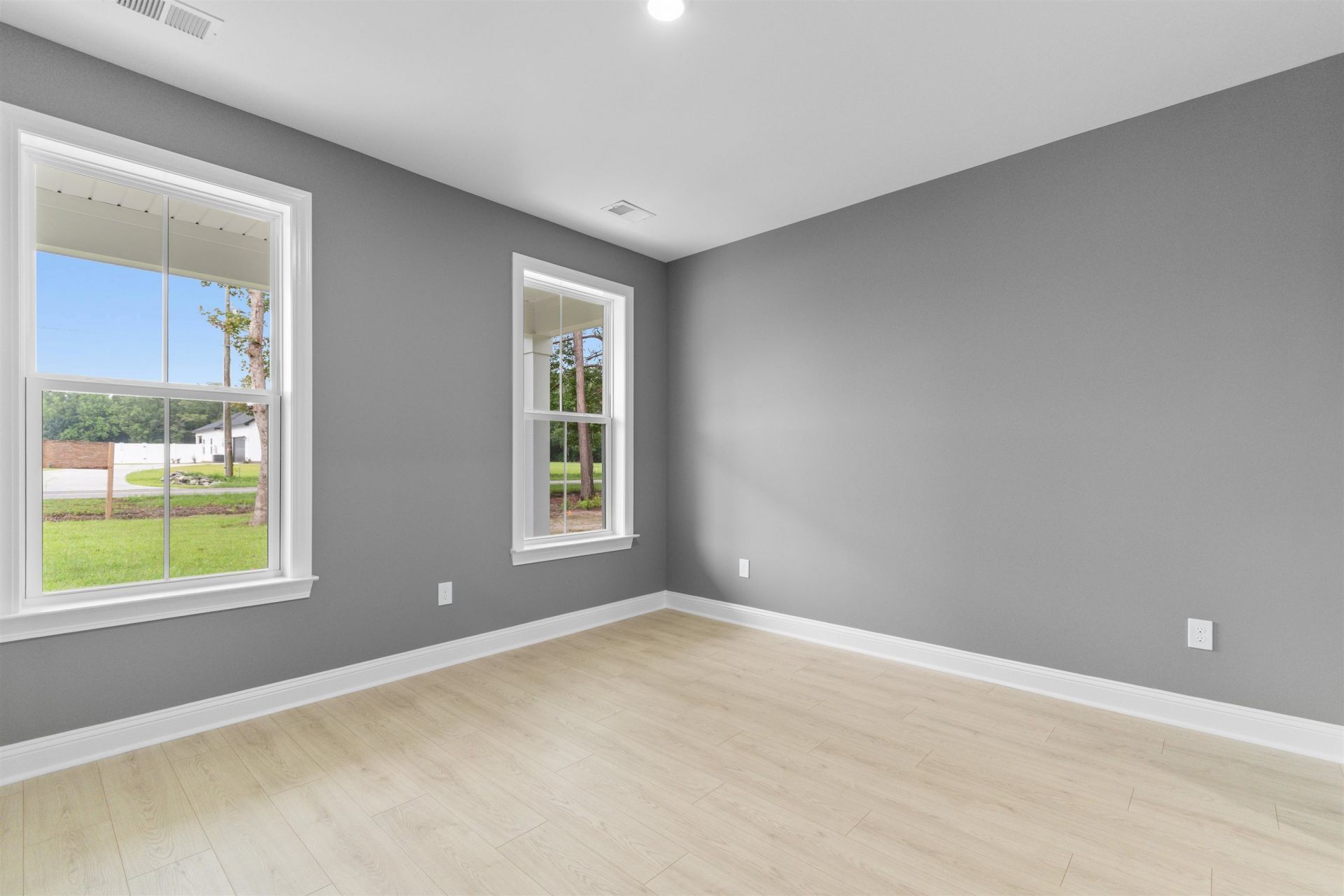 5661 Highway 668  Photo 9