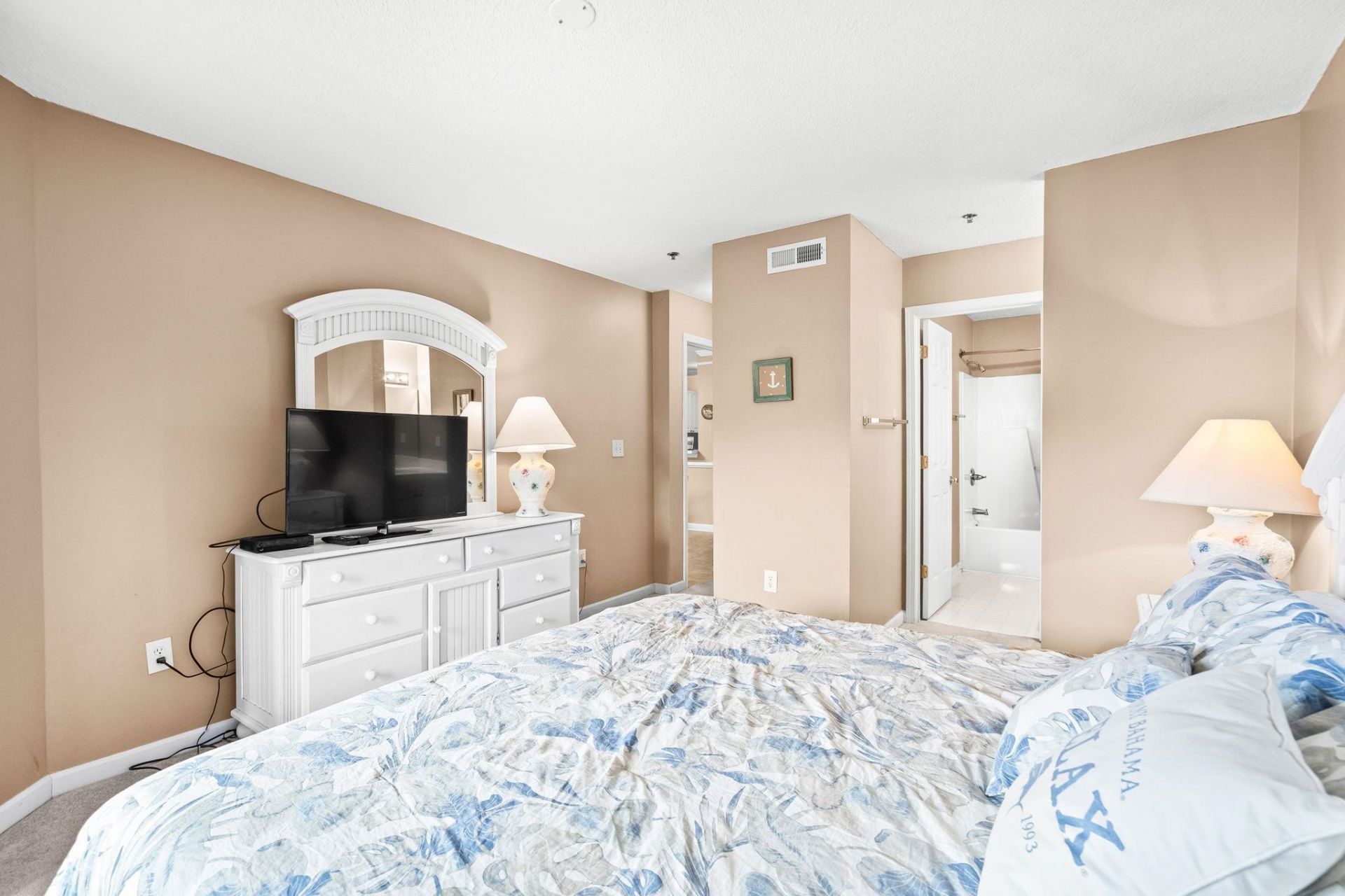 6103 N Ocean Blvd.  Photo 8