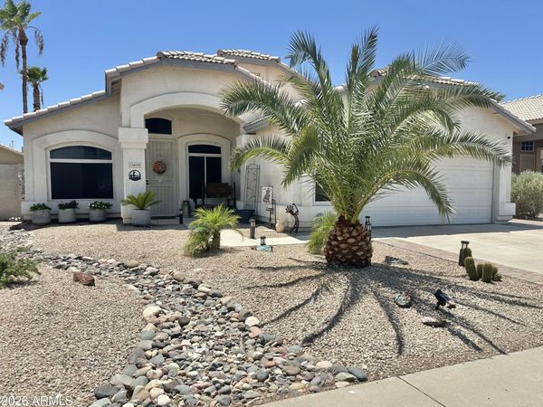 13829 W WINDSOR Avenue, Goodyear, AZ 85395