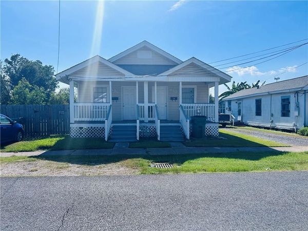 442 WESTWOOD Drive , Marrero, LA 70072