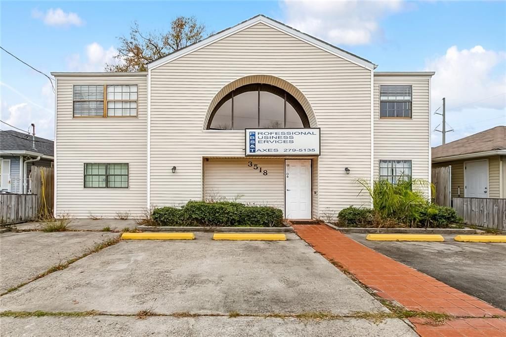 3518 FENELON Street  Chalmette, LA 
