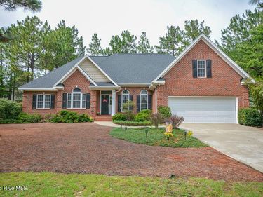 13 Deerwood Lane, Pinehurst, NC 28374