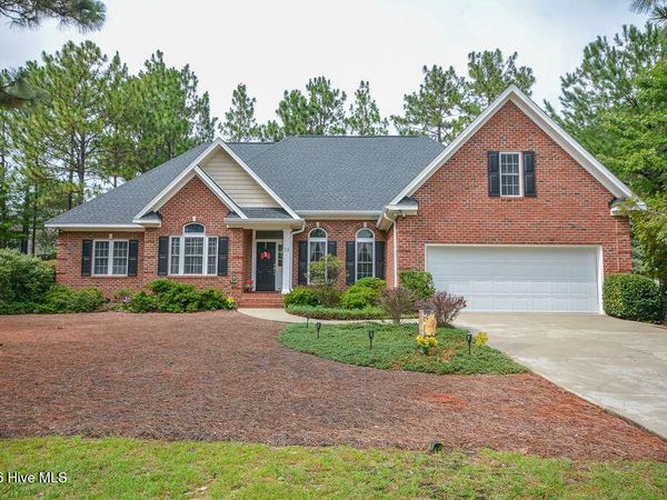 13 Deerwood Lane, Unit Pinehurst, Pinehurst, NC 28374