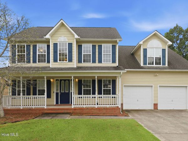 201 Bridlewood Drive , Jacksonville, NC 28540