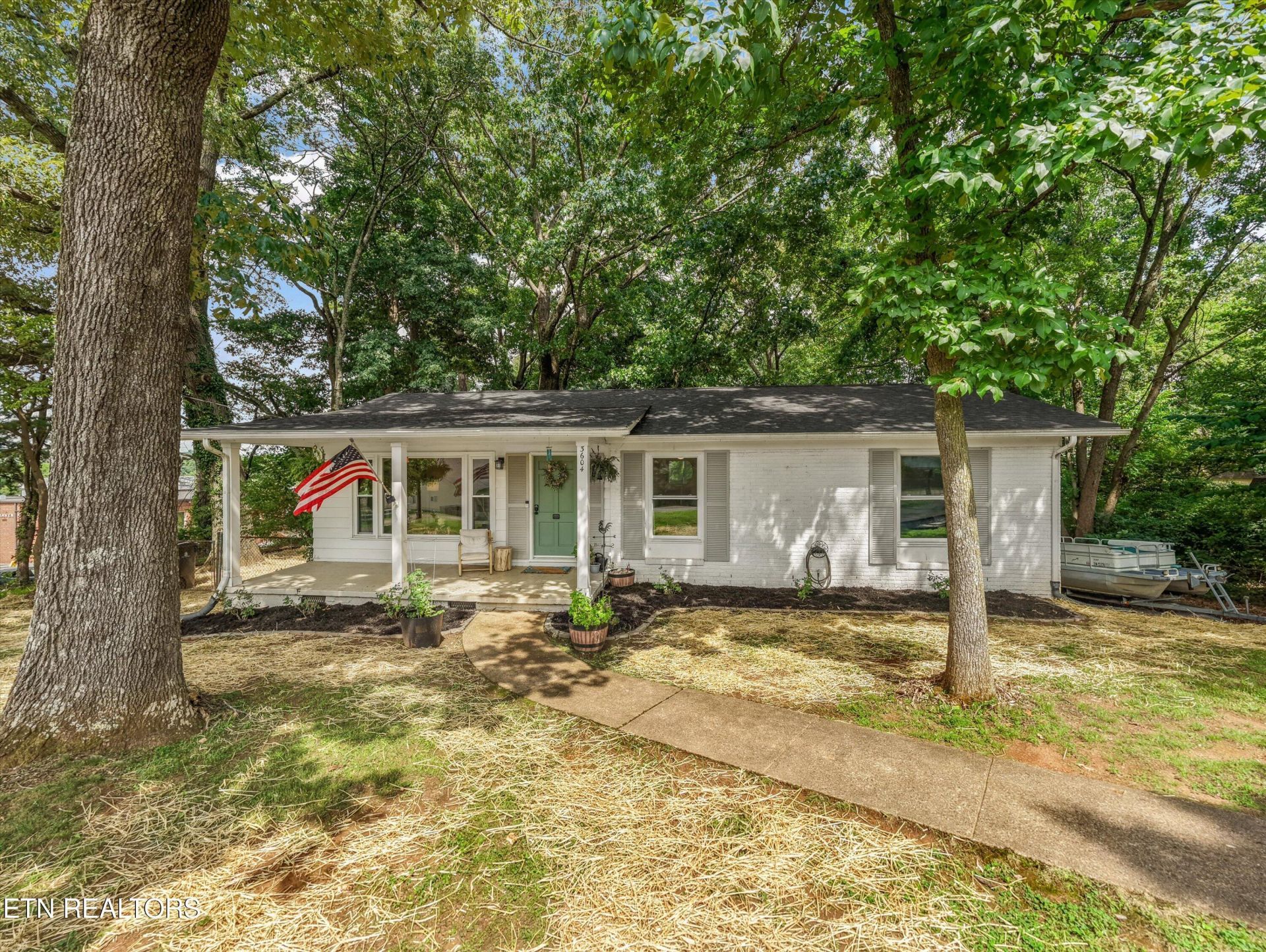 3604 Sisk Rd, Knoxville, TN 37921 Main Photo