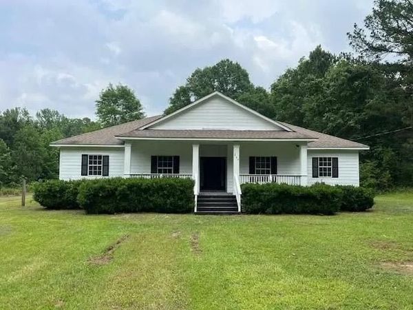 264 Zinnie Sharp , Robeline, LA 71469