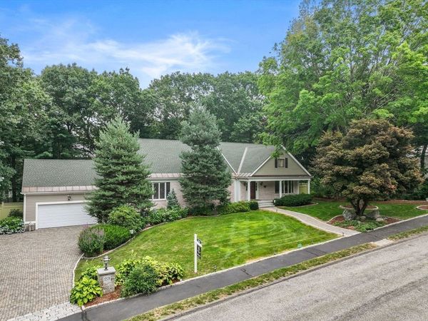 23 Bellevue, Wellesley, MA 02481