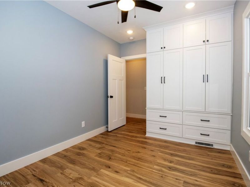 424 S Main Street , Orrville, OH 44667 Photo 16