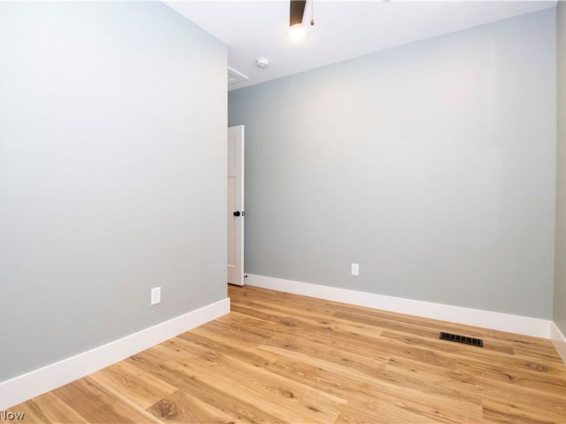 424 S Main Street , Orrville, OH 44667 Photo 18