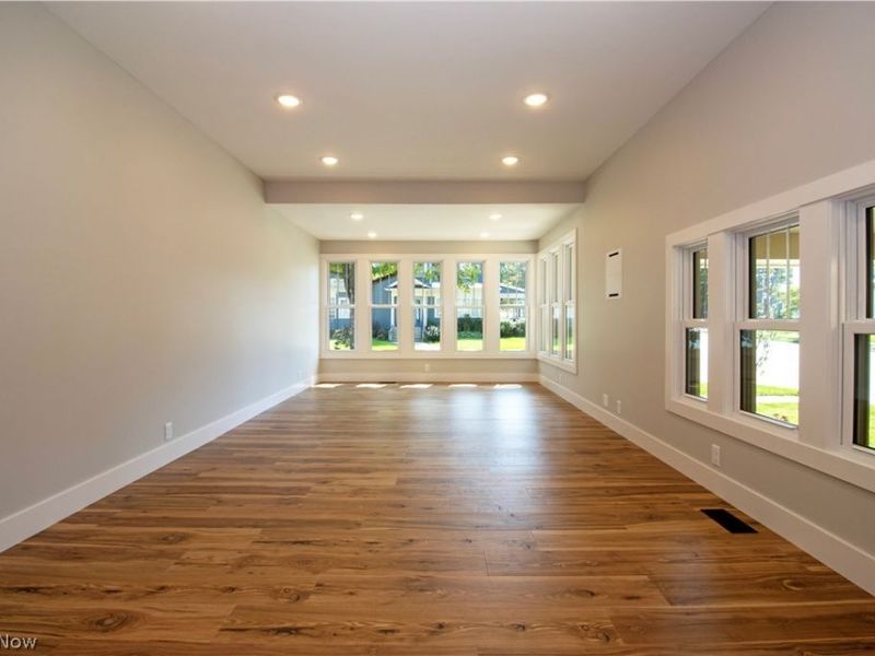 424 S Main Street , Orrville, OH 44667 Photo 7