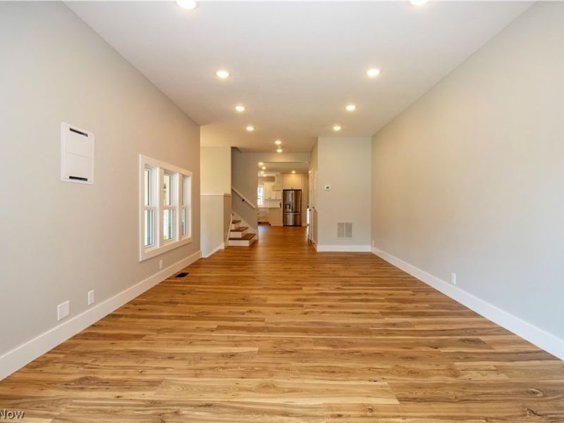 424 S Main Street , Orrville, OH 44667 Photo 8