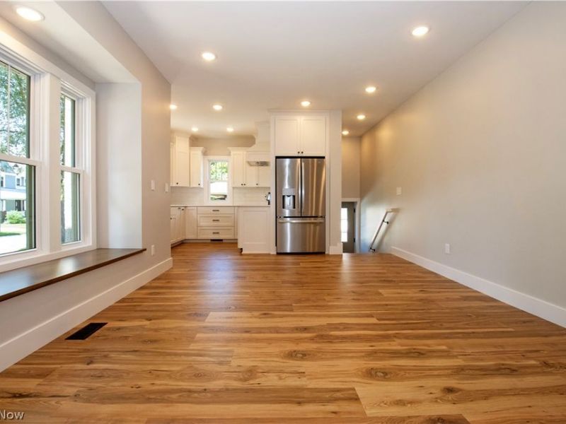 424 S Main Street , Orrville, OH 44667 Photo 9
