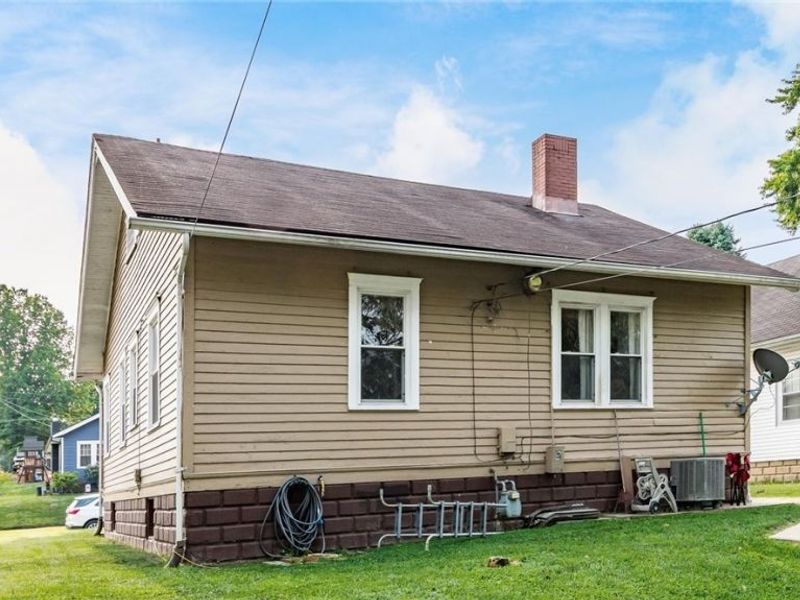 1909 Hazel Avenue , Zanesville, OH 43701 Photo 20