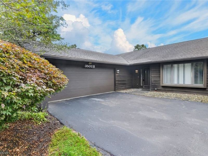 3502 Somerset Drive , Unit B, Youngstown, OH 44505 Photo 13