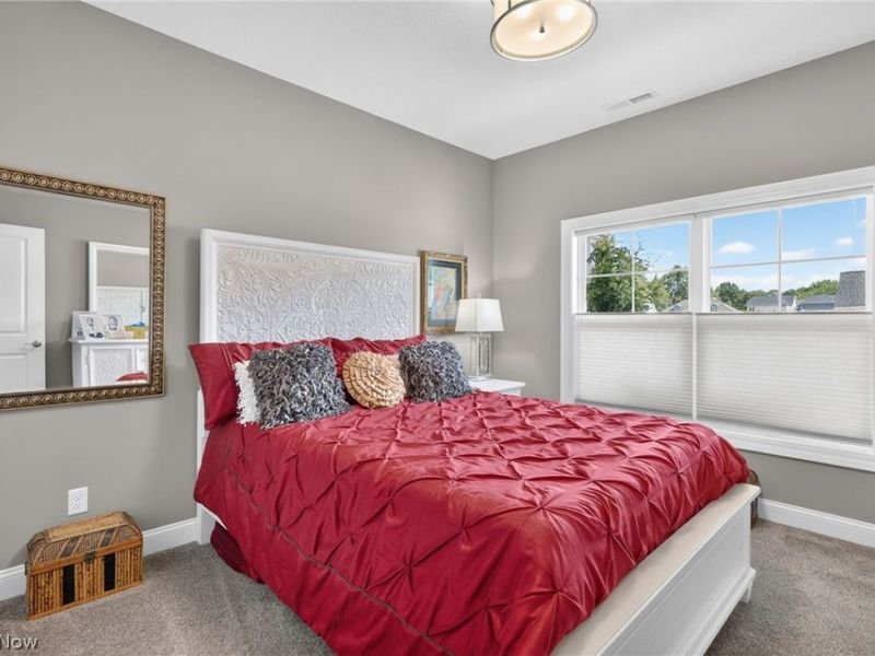 2060 Hawthorn Court, Green, OH 44720 Photo 28
