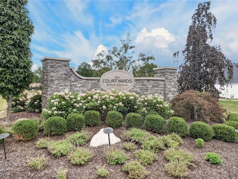 2060 Hawthorn Court, Green, OH 44720 Photo 35