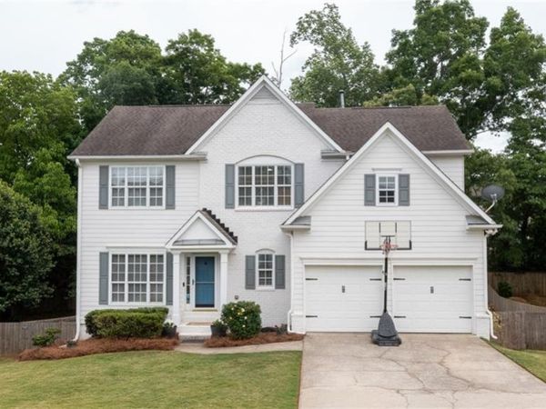 5715 Kennemore Drive , Alpharetta, GA 30004