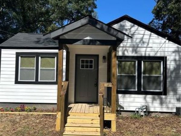 839 Neal Street NW, Atlanta, GA 30318