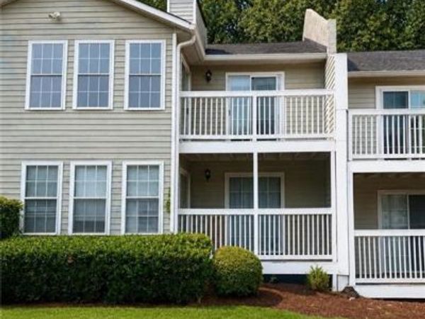 1977 Brian Way , Decatur, GA 30033
