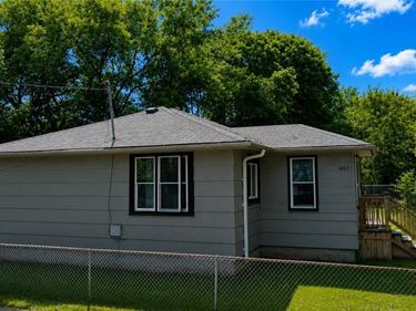 463 Remington , Rochester, NY 14621