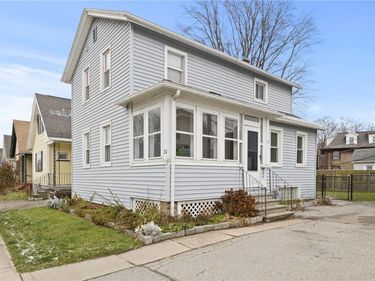 20 Bloomfield Place , Rochester, NY 14620