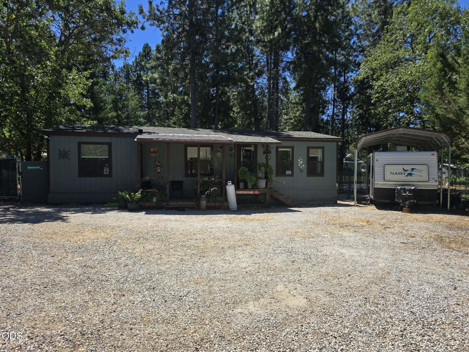 476 S Junction Avenue, Cave Junction, OR 97523 Main Photo