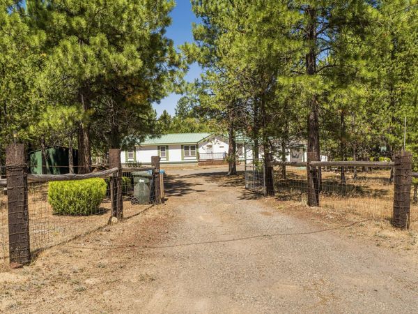 16240 Lava Drive, La Pine, OR 97739