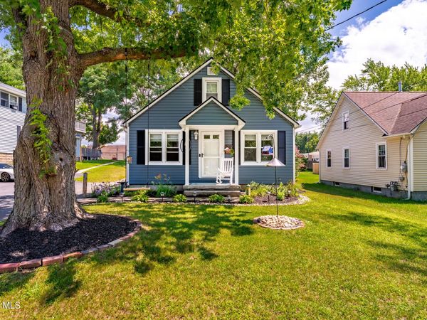 6252 Johnston Road, Albany, NY 12203