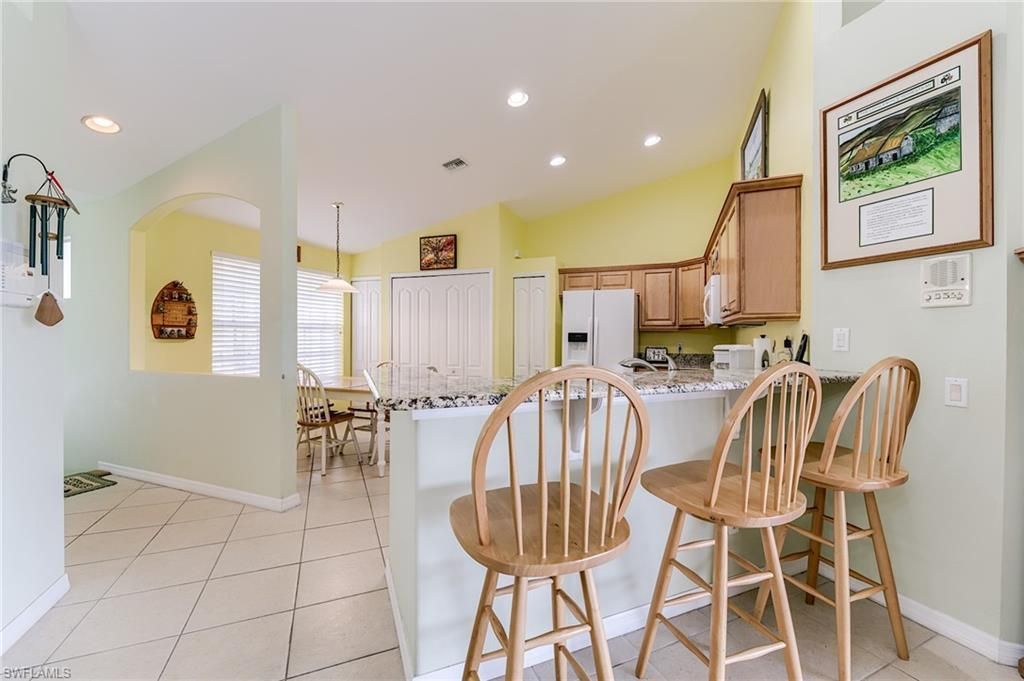 9050 Spring Run Blvd , Unit 305, Estero, FL 34135 Photo