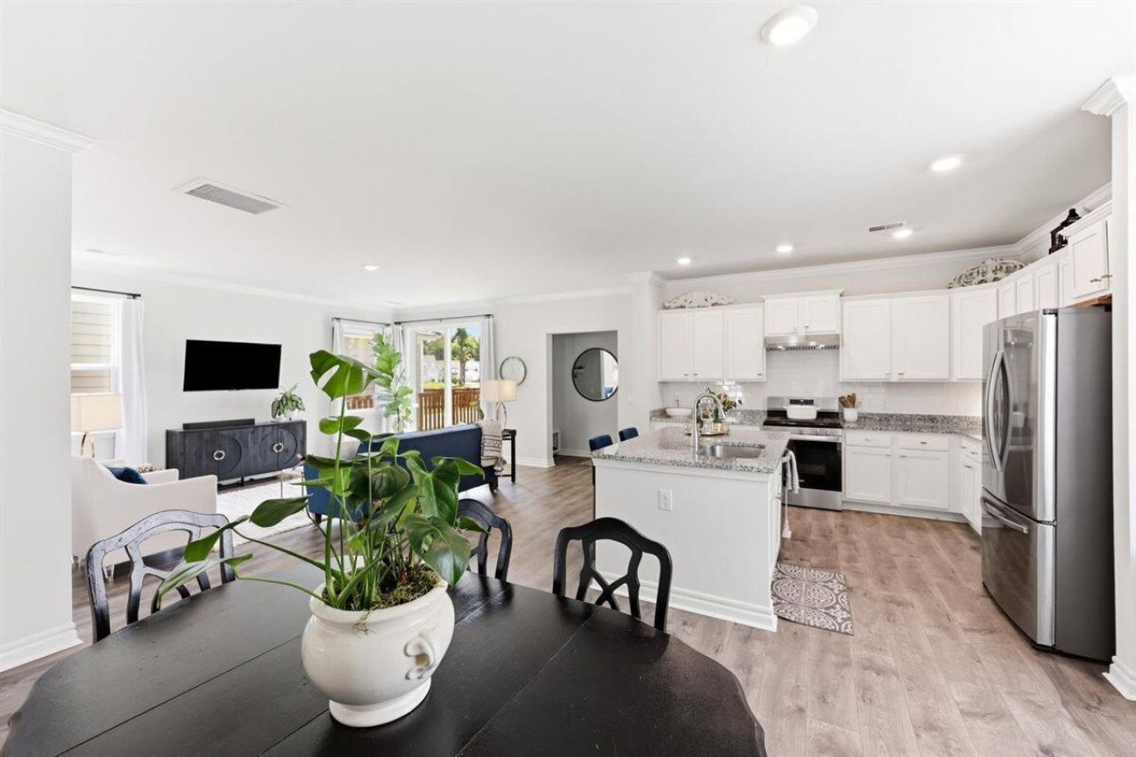 145 Brant Drive Photo 21