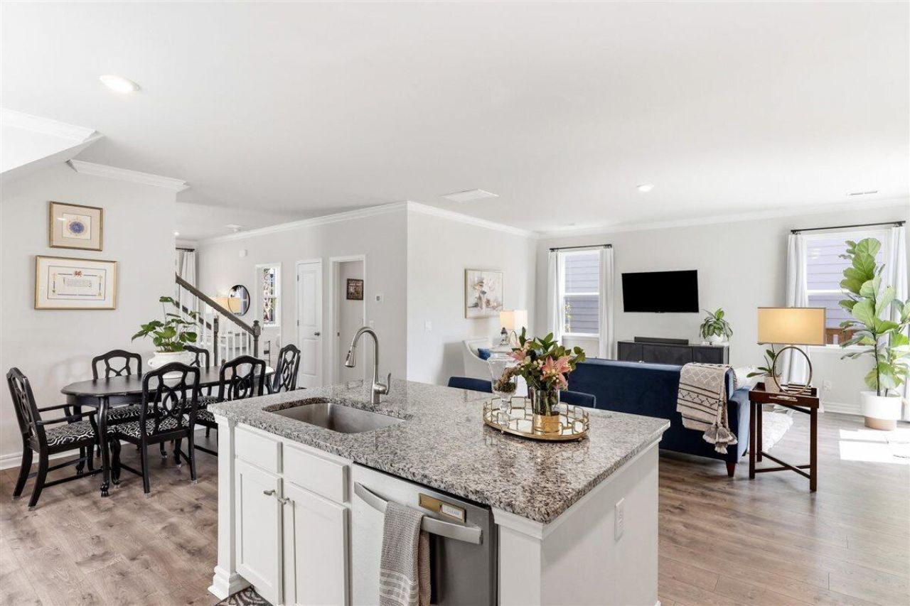 145 Brant Drive Photo 23