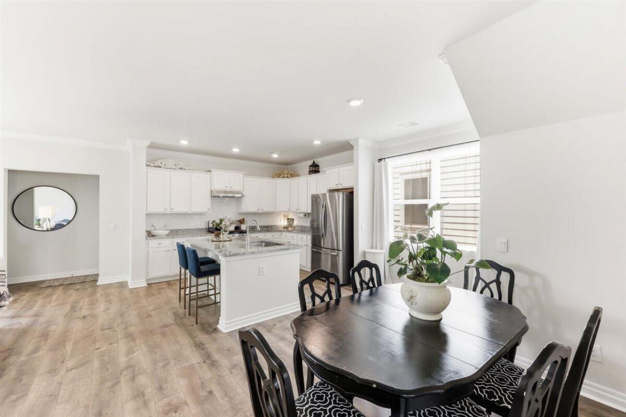 145 Brant Drive Photo 31