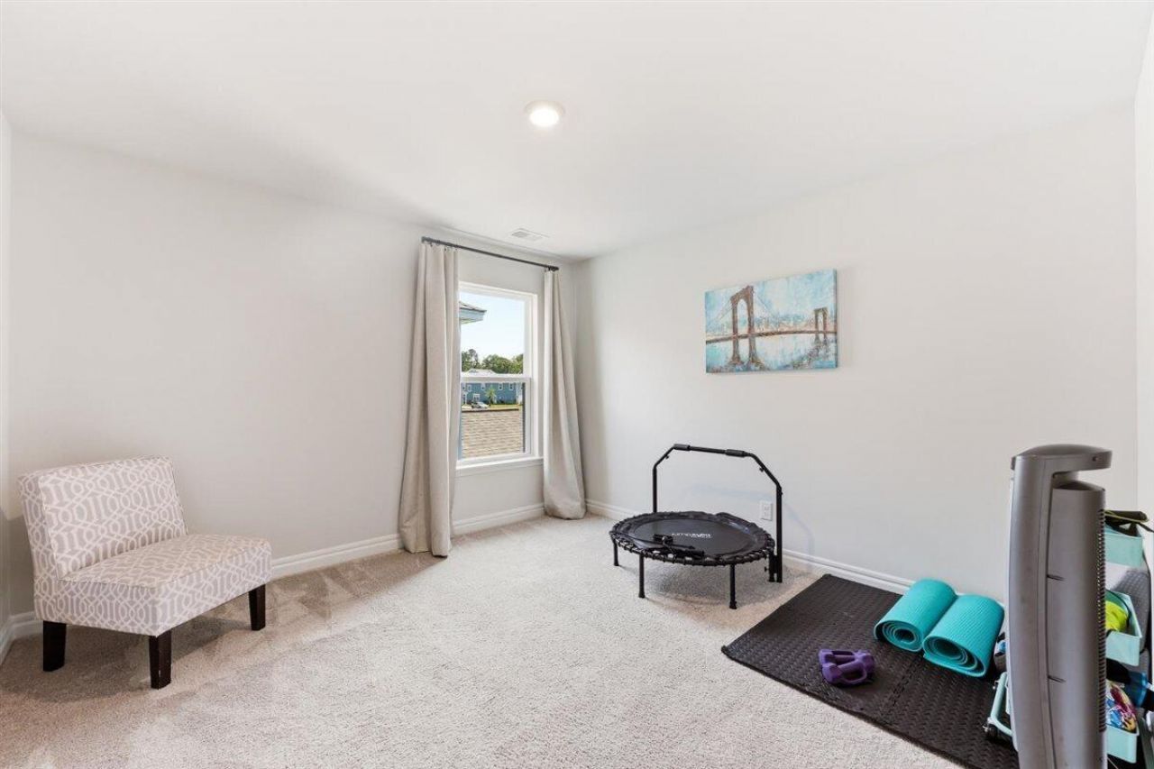 145 Brant Drive Photo 32