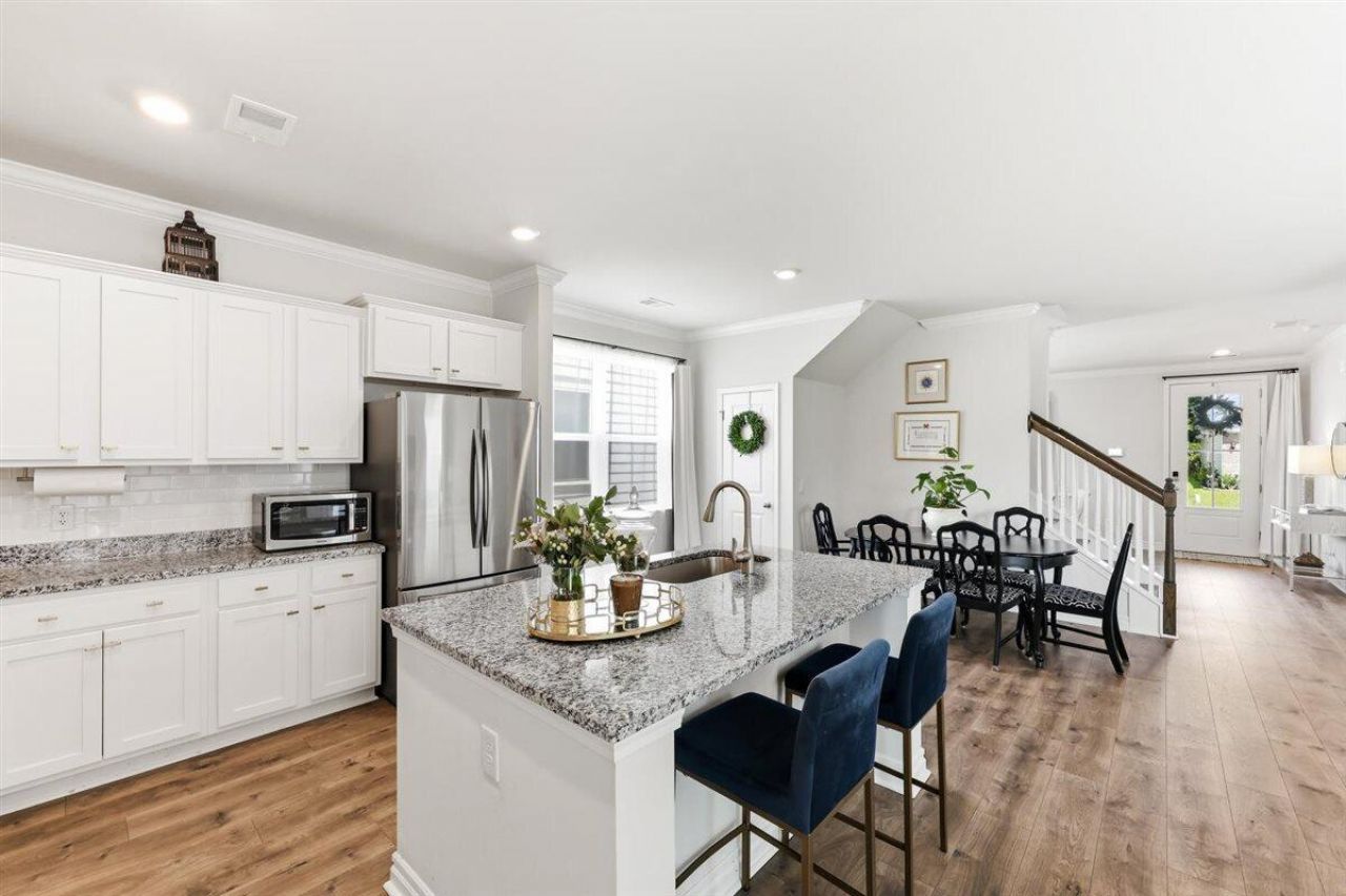 145 Brant Drive Photo 7
