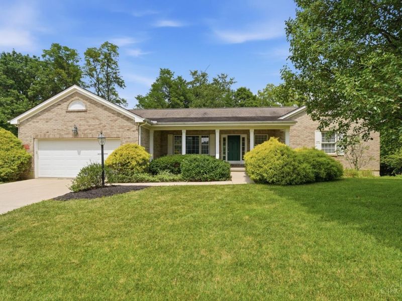 9640 Millbrook Drive, Springfield Twp., OH 45231 Photo 3