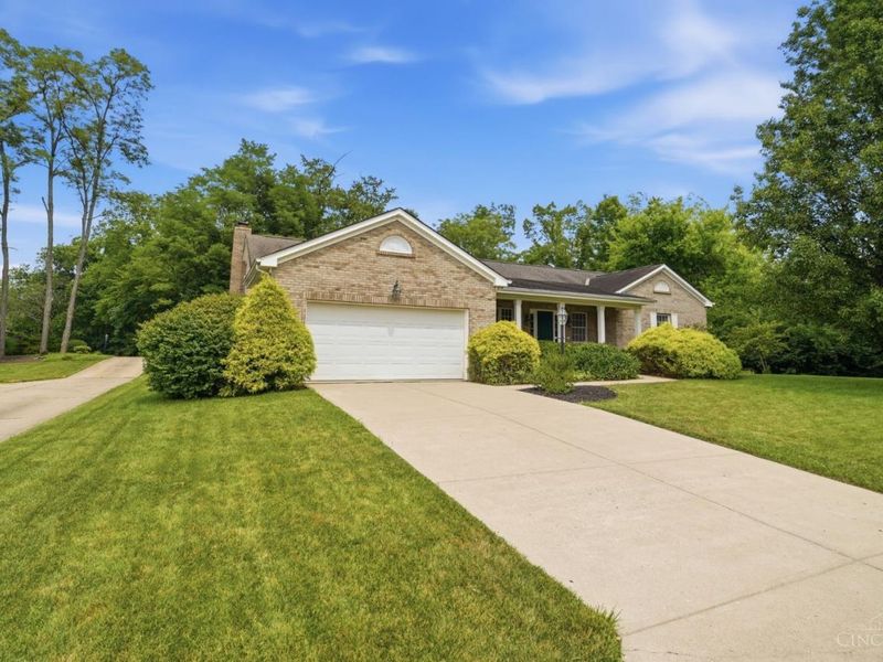 9640 Millbrook Drive, Springfield Twp., OH 45231 Photo 4
