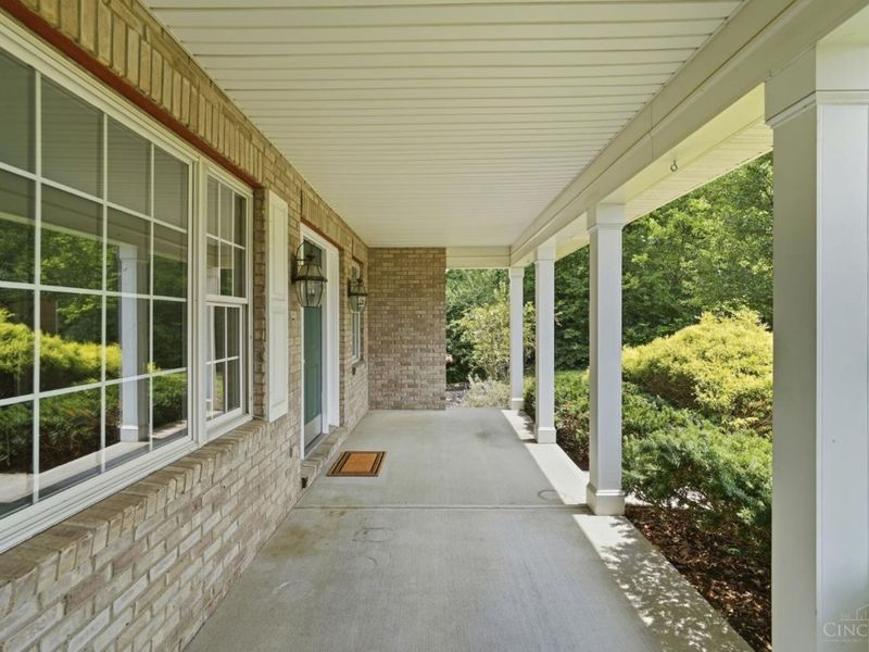 9640 Millbrook Drive, Springfield Twp., OH 45231 Photo 7
