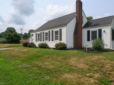 300 W 22nd Street, Dover, OH 44622