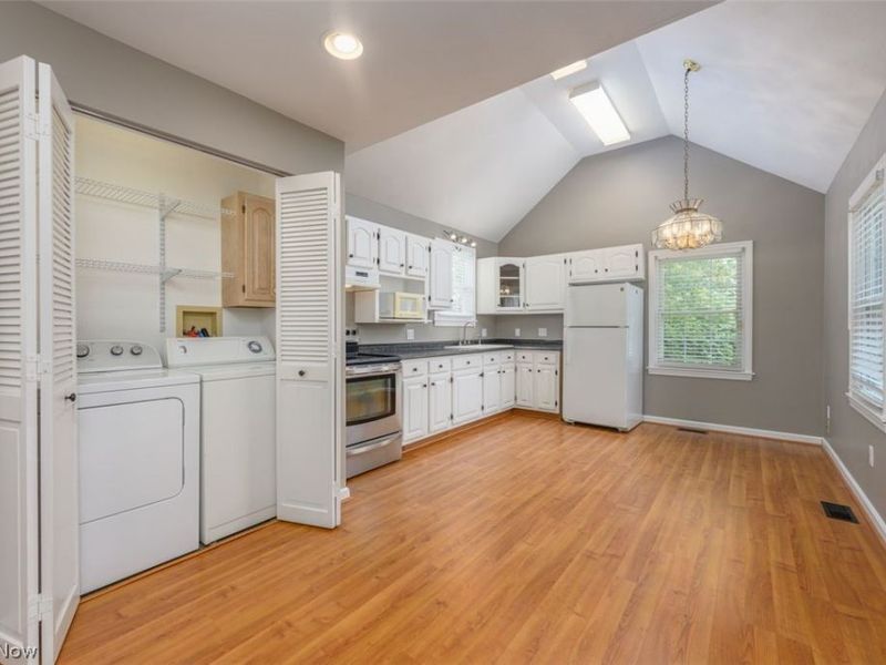 300 W 22nd Street , Dover, OH 44622 Photo 12