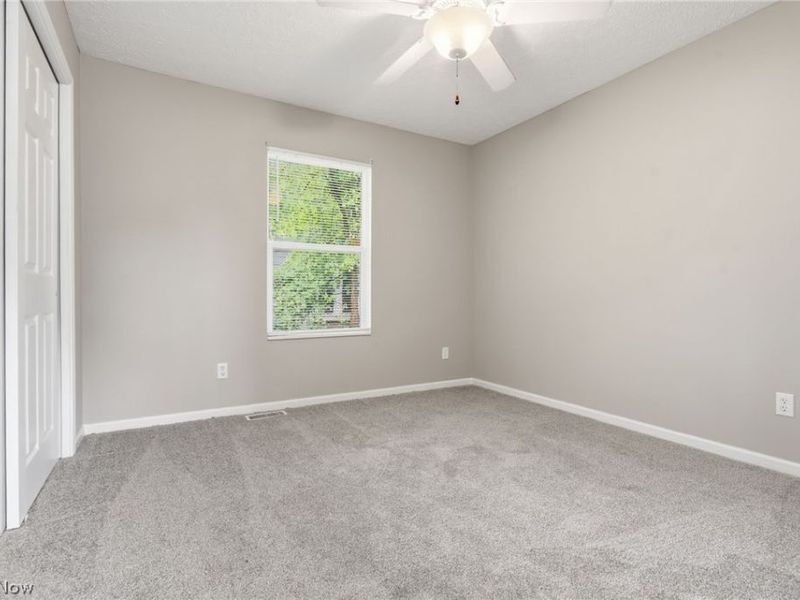 477 Allyn Street, Akron, OH 44304 Photo 12