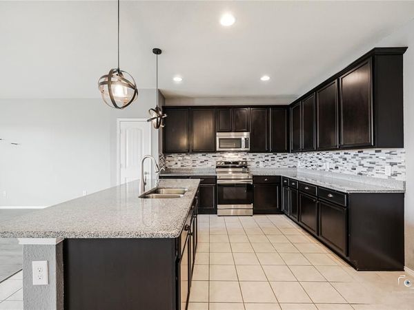 3428 Wavecrest Lane, Denton, TX 76208