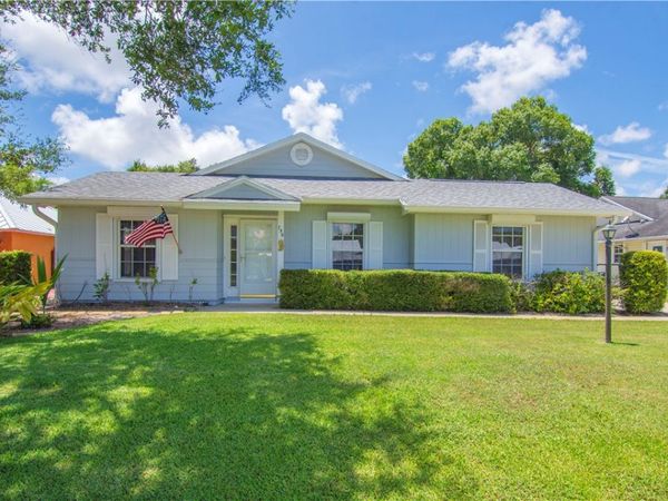 759 24th Square , Vero Beach, FL 32962