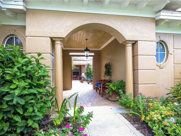 9030 Castle Harbour Circle , Vero Beach, FL 32963